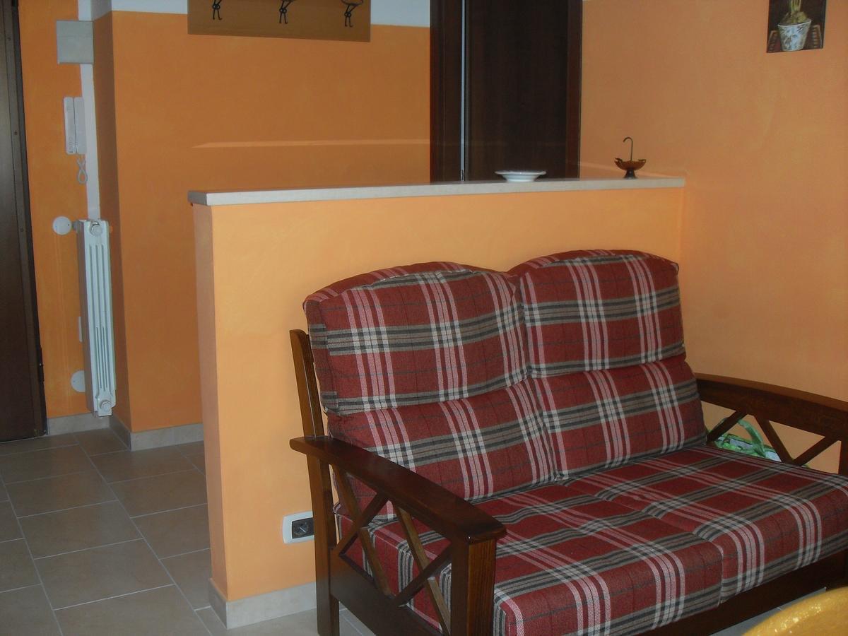 Bed and Breakfast Sempione 72 à Pogliano Milanese Chambre photo