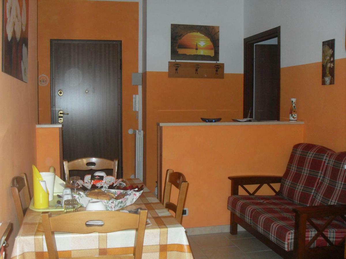 Bed and Breakfast Sempione 72 à Pogliano Milanese Extérieur photo